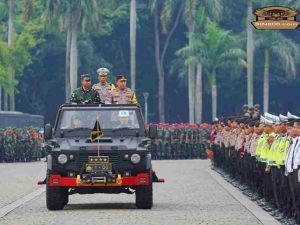 Apel Gelar Pasukan Ops Ketupat, Kapolri Ungkap Upaya-Strategi Wujudkan Mudik yang Aman dan Nyaman