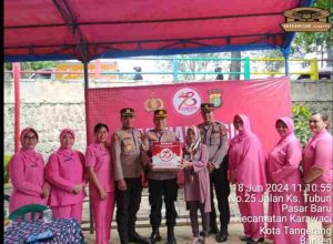 Hari Bhayangkara ke-78, Polres Metro Tangerang Kota Kembali Salurkan Bansos dan Beri Pelayanan Kesehatan di Karawaci