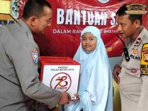 Bantuan Sosial Berupa Sembako Menjelang Hari Bhayangkara Ke 78 Tahun 2024 Kepada Yayasan Yatim Piatu Nurul Iman Jafariyah