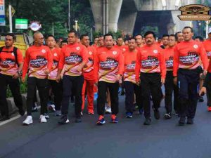 Kapolri Buka Bhayangkara Fun Walk 2024: Bersama Bergerak untuk Persatuan