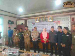 Pengurus Dewan Pimpinan Pusat Kongres Advokat Indonesia Di Undang Feby Chrysandi Dalam Kegiatan Sadar Hukum Di Kelurahan Sepatan