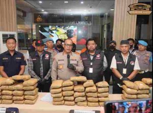 Polres Metro Jakarta Utara Gagalkan Peredaran 77 kg Ganja