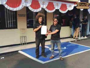 Kantor Hukum Puguh Kribo dan Rekan Laporkan 4 Orang Oknum Debt Collector Exsternal BCA Finance ke Polres Depok