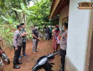 Penemuan Mayat Warga yang Diduga Hilang Polsek Sukadana Mendatangi TKP