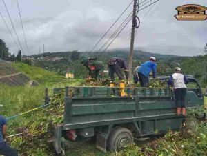 Kodim 0615/Kuningan Melakukan Giat Sosial Bersama Warga Menjaga Kelestarian Lingkungan