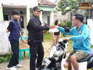 FWJI Tangerang Kota Jalankan Program Kerja Berbagi Takjil , Di Jum’at Terakhir Bulan Suci Ramadhan