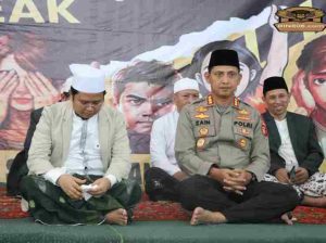 Kapolres Metro Tangerang Kota menghadiri Ngabuburit Bertajuk #Rise And Speak, di Ponpes Asshiddiqiah Tangerang