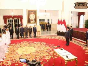 Mendagri Tito Dampingi Presiden Lantik Gubernur Kepulauan Bangka Belitung dan Papua Pegunungan