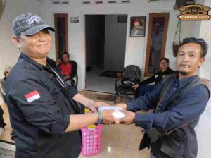 Meskipun Jauh di Kuningan Jawa Barat, Kasie Sosial FWJI Tangkot Ali Jaya Tetap Laksanakan Jum’at Berkah