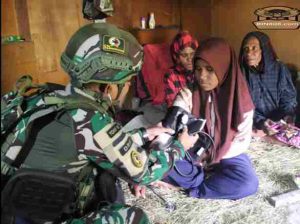 Menangkap Senyum Masyarakat Papua Satgas Yonif 521/DY berikan pelayanan Kesehatan gratis bagi masyarakat Distrik Walesi