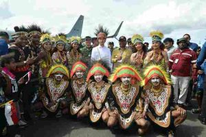 Kunker Wapres ke Tanah Papua Barat ( Manokwari ) menegaskan arahan Presiden Prabowo untuk percepatan Pembangunan Papua