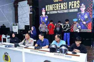 Polrestabes Bandung Bongkar Aksi Brutal Kelompok Pemuda Bersenjata di Inhoftank, Tiga Tersangka Ditangkap