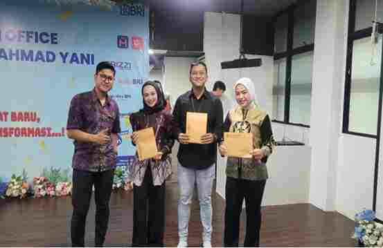 BRI KC Tangerang Ahmad Yani Berikan Apresiasi kepada Pekerja Berprestasi yang Berhasil Mencapai Target Kinerja