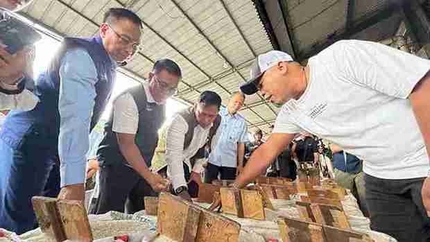 BULOG Pantau Harga dan Stok Sembako Nataru, Pastikan Stabilitas Pangan hingga Tahun Baru 2026